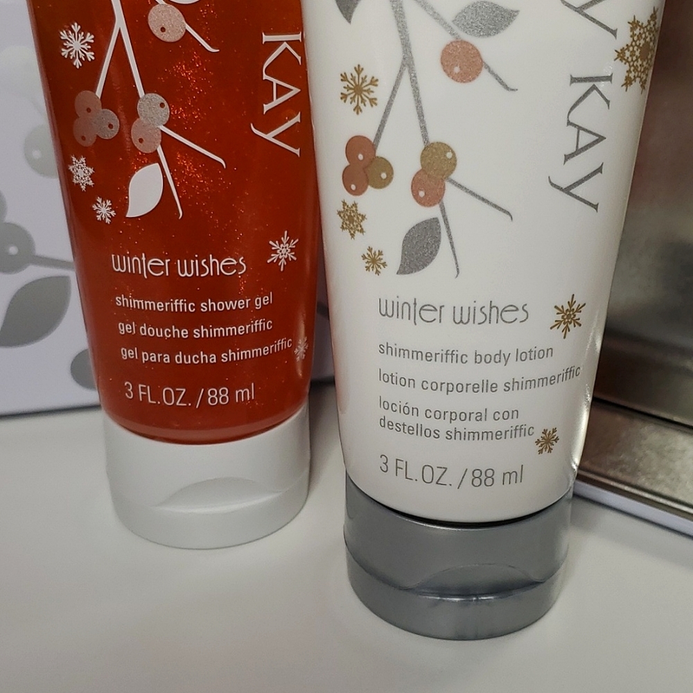 NEW Mary Kay Winter Wishes Shimmerific Collection - Shower Gel & Body Lotion Set - Picture 3 of 7